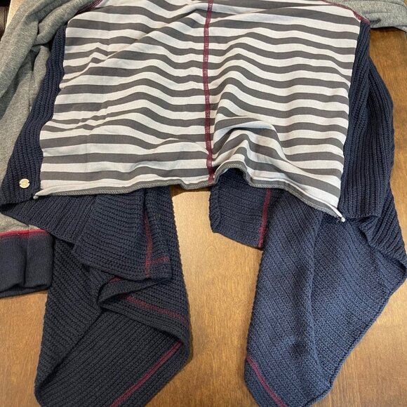 Matilda Jane 435 Sweater Weather Cardigan Girls Size 16 Blue Gray Striped Knit - Picture 9 of 10